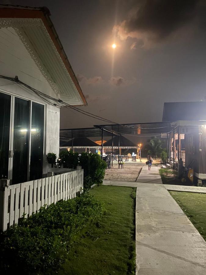 Empire Hotels & Resorts Kampong Pasir Hantu Экстерьер фото